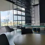 City-View Studio Retreat With Spectacular View Trx