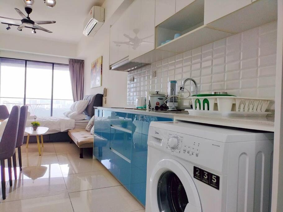 City-view Retreat With Spectacular View Trx Pangsapuri