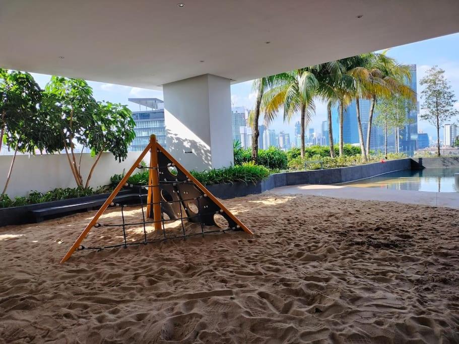 Pangsapuri City-view Retreat With Spectacular View Trx Kuala Lumpur