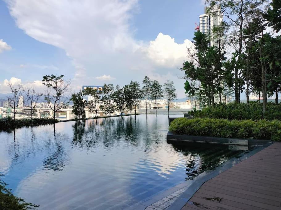 City-view Retreat With Spectacular View Trx Kuala Lumpur
