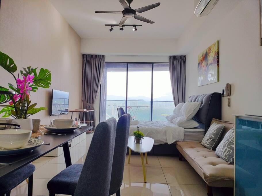 City-view Retreat With Spectacular View Trx