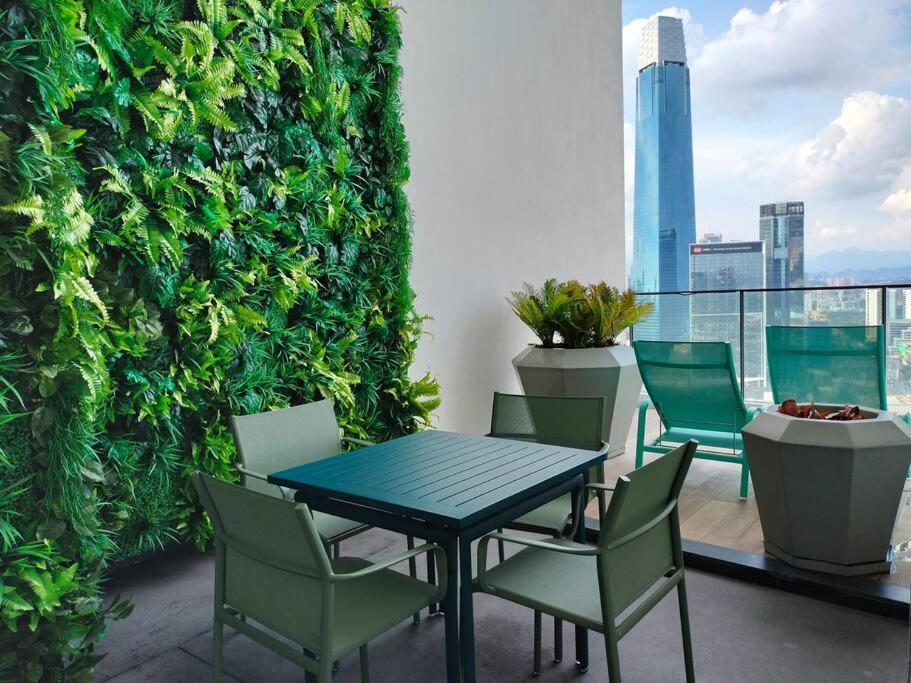 City-view Retreat With Spectacular View Trx Kuala Lumpur